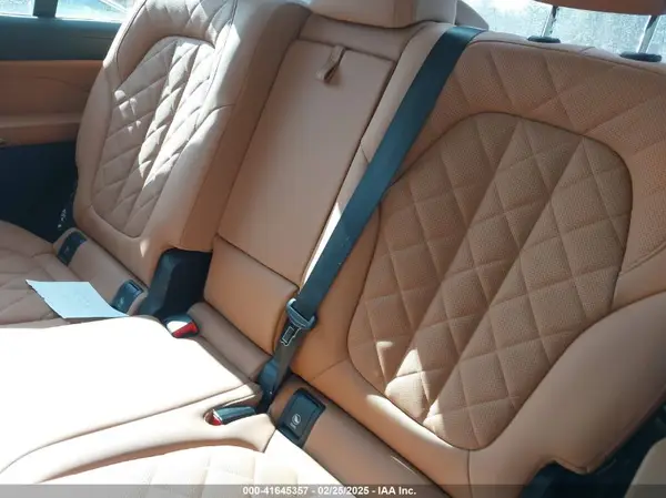 5UX23EM07R9S89246 2024 BMW X7 - Image 8