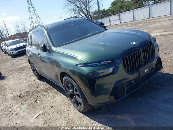 5UX23EM07R9V37320 2024 BMW X7 - Image 1