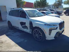 5UX23EM07R9V86923 2024 BMW X7