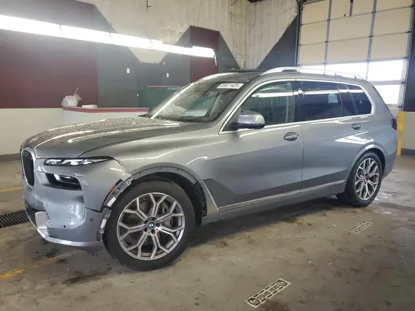 5UX23EM07R9W11271 2024 BMW X7 - Image 1