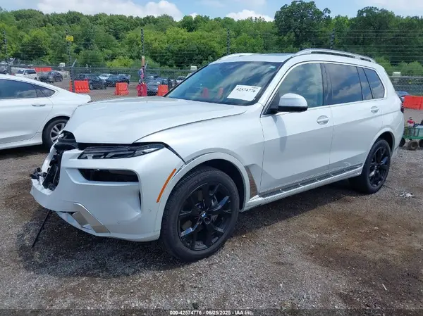 5UX23EM07S9Z48979 2025 BMW X7 - Image 2