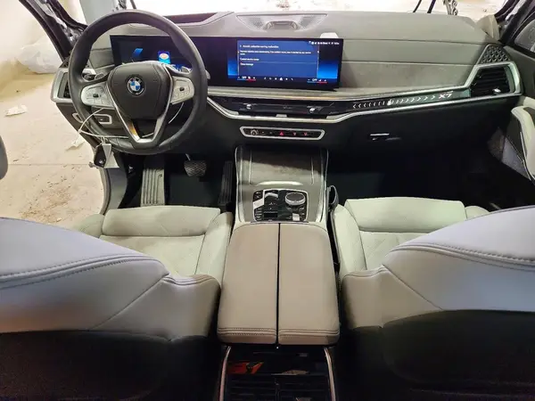 5UX23EM07S9Z89841 2025 BMW X7 - Image 8