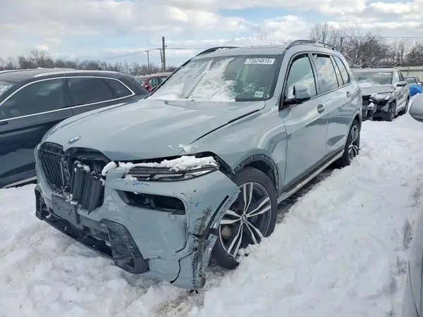 5UX23EM08P9P30735 2023 BMW X7 - Image 1