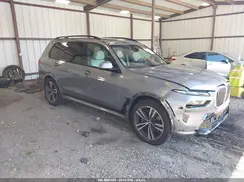 5UX23EM08P9R32118 2023 BMW X7