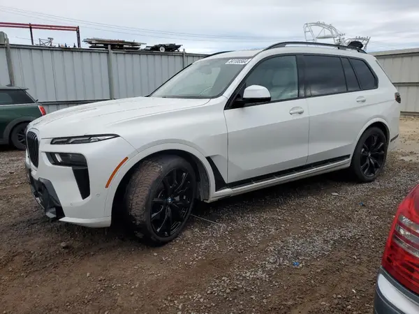 5UX23EM08P9S04024 2023 BMW X7 - Image 1