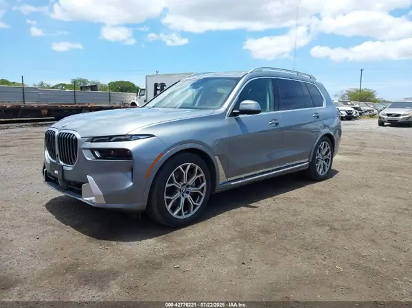 5UX23EM08R9S18024 2024 BMW X7 - Image 2