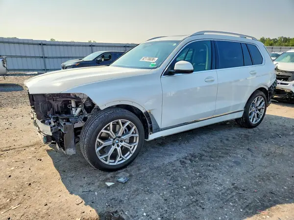 5UX23EM08R9S50083 2024 BMW X7 - Image 1