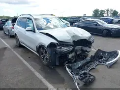 5UX23EM08R9U94106 2024 BMW X7