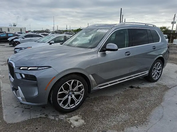 5UX23EM08R9V48892 2024 BMW X7 - Image 1