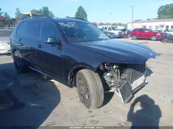 5UX23EM08R9V71279 2024 BMW X7