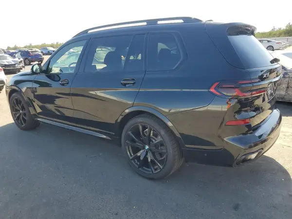 5UX23EM08S9W58217 2025 BMW X7 - Image 2