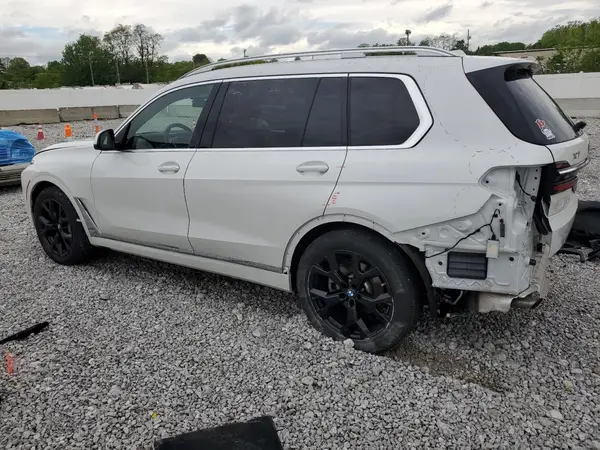 5UX23EM08S9X31697 2025 BMW X7 - Image 2
