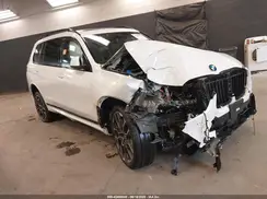 5UX23EM08S9Z65418 2025 BMW X7
