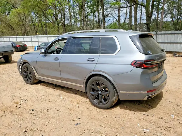 5UX23EM08S9Z90447 2025 BMW X7 - Image 2