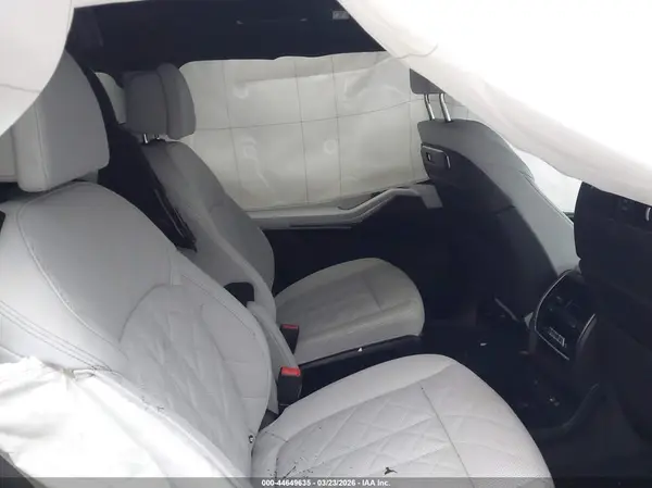 5UX23EM08S9Z94272 2025 BMW X7 - Image 8