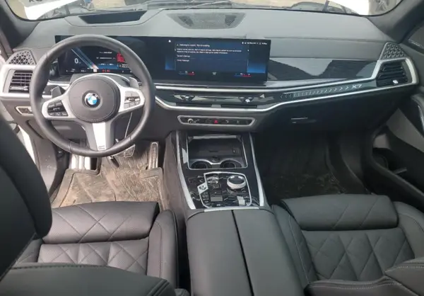 5UX23EM09P9R70781 2023 BMW X7 - Image 8