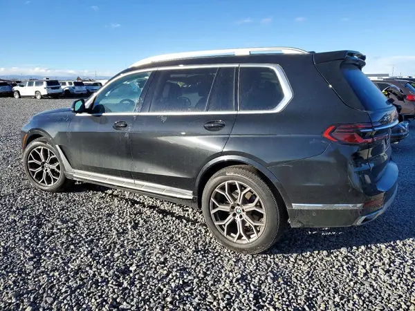 5UX23EM09R9U39549 2024 BMW X7 - Image 2