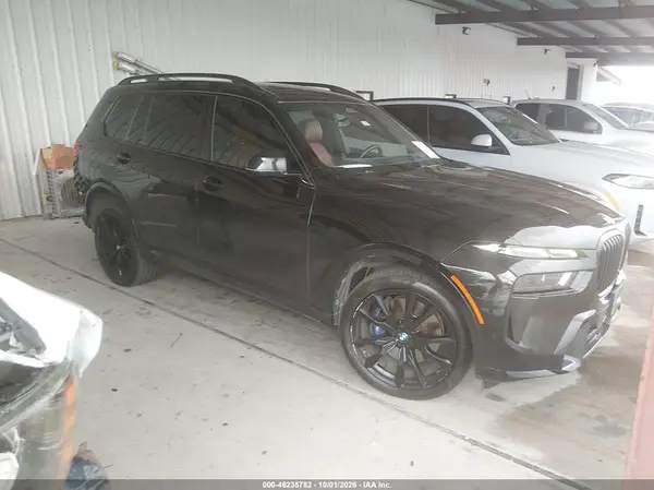 5UX23EM09S9W29213 2025 BMW X7 - Image 1