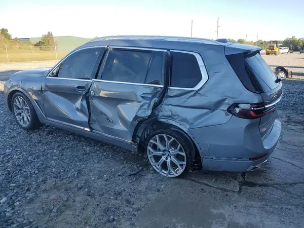 5UX23EM09S9X62232 2025 BMW X7 - Image 2