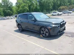 5UX23EM09S9Y92138 2025 BMW X7