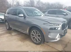 5UX23EM09T9052331 2026 BMW X7