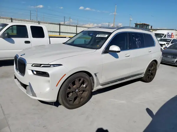 5UX23EM0XP9R88996 2023 BMW X7 - Image 1