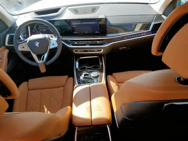 5UX23EM0XP9R88996 2023 BMW X7 - Image 8