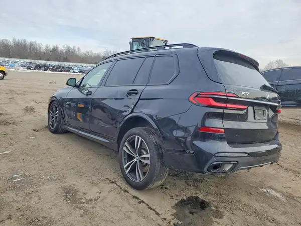 5UX23EM0XR9S48108 2024 BMW X7 - Image 2