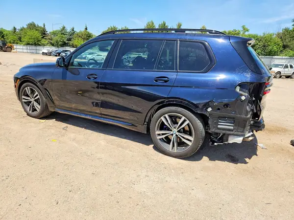 5UX23EM0XR9S57309 2024 BMW X7 - Image 2
