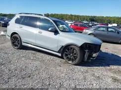 5UX23EM0XR9U35381 2024 BMW X7
