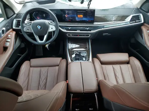 5UX23EM0XR9V38848 2024 BMW X7 - Image 8