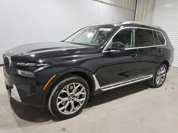 5UX23EM0XR9V51051 2024 BMW X7 - Image 1