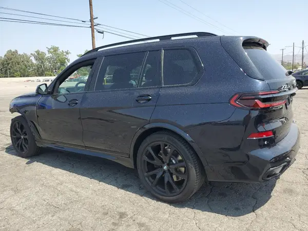 5UX23EM0XR9V63121 2024 BMW X7 - Image 2