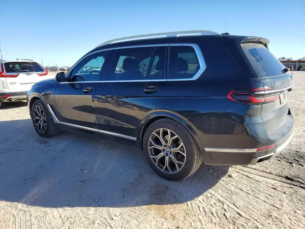 5UX23EM0XR9V79237 2024 BMW X7 - Image 2