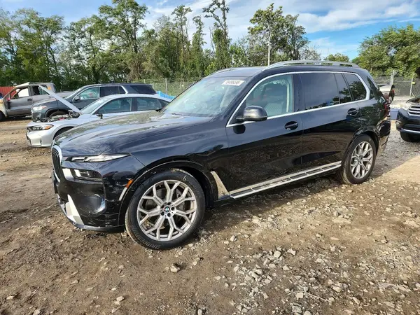 5UX23EM0XS9X94865 2025 BMW X7 - Image 1