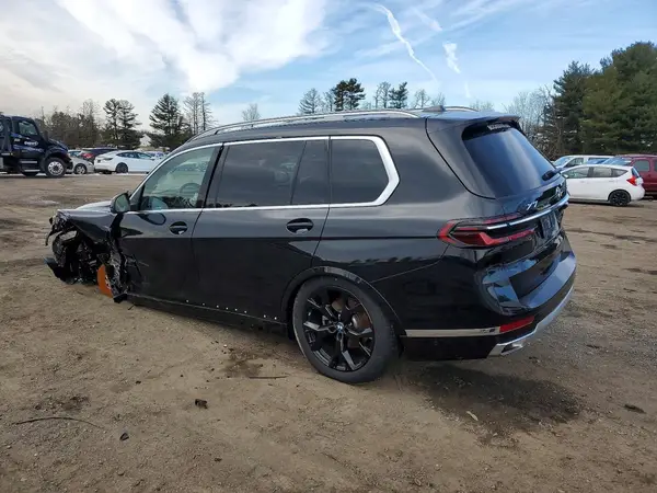 5UX23EM0XT9158349 2026 BMW X7 - Image 2