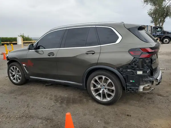 5UX23EU00R9S46609 2024 BMW X5 - Image 2