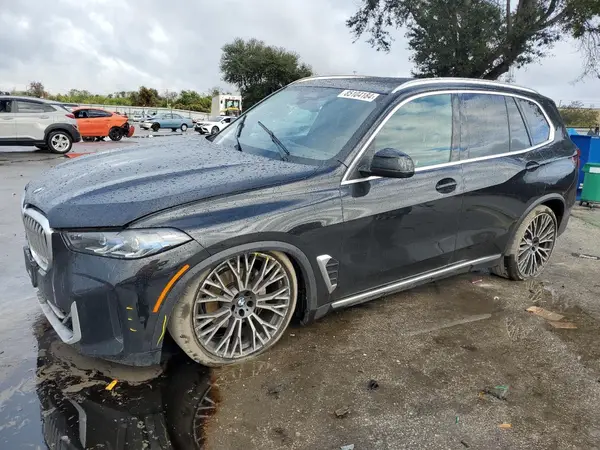 5UX23EU00R9U62752 2024 BMW X5 - Image 1