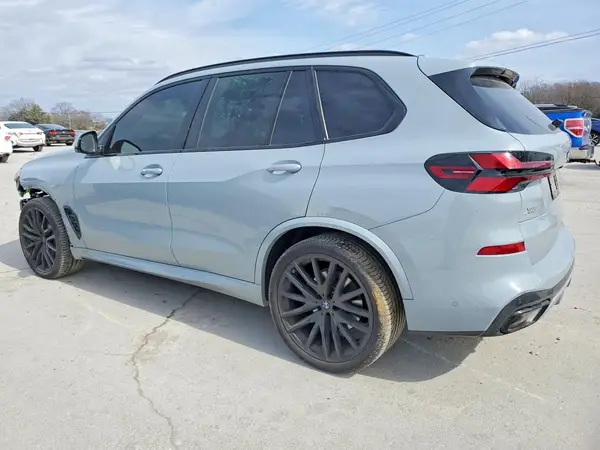 5UX23EU00R9V45193 2024 BMW X5 - Image 2