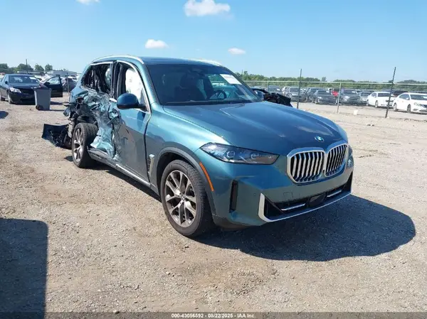 5UX23EU00R9V78243 2024 BMW X5 - Image 1