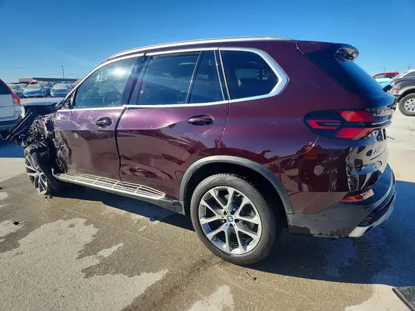 5UX23EU00R9V85290 2024 BMW X5 - Image 2