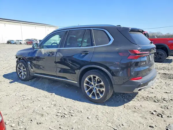 5UX23EU00R9W03691 2024 BMW X5 - Image 2