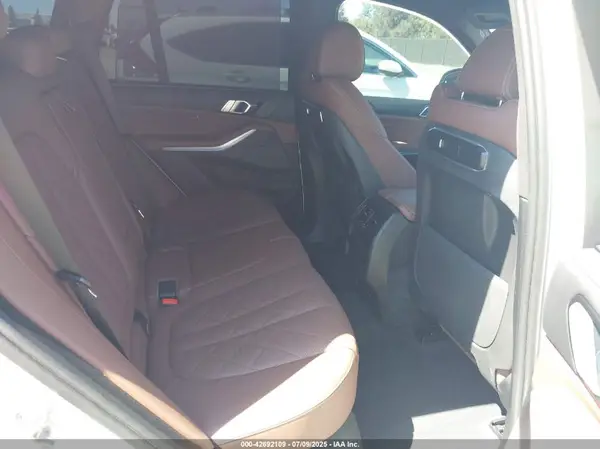 5UX23EU00S9W31822 2025 BMW X5 - Image 8