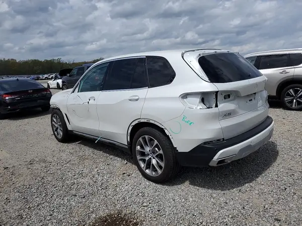 5UX23EU00S9W31898 2025 BMW X5 - Image 2