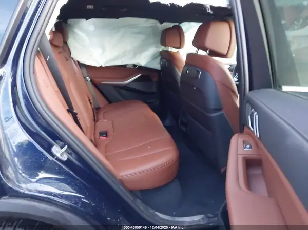 5UX23EU00S9W72676 2025 BMW X5 - Image 8