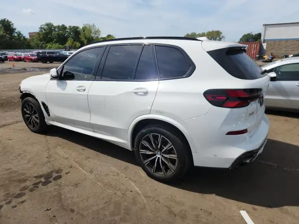 5UX23EU00S9X98987 2025 BMW X5 - Image 2