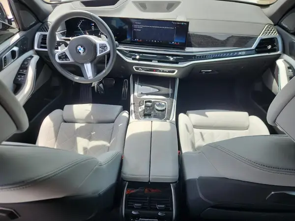 5UX23EU00S9X98987 2025 BMW X5 - Image 8