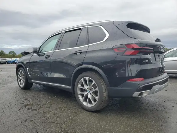 5UX23EU00S9Y56838 2025 BMW X5 - Image 2