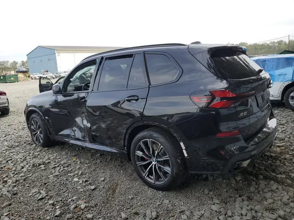 5UX23EU00T9048524 2026 BMW X5 - Image 2