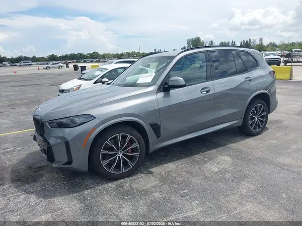 5UX23EU00T9368071 2026 BMW X5 - Image 2